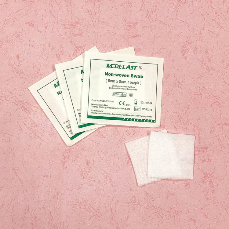 Disposable Sterile Non-woven Swab